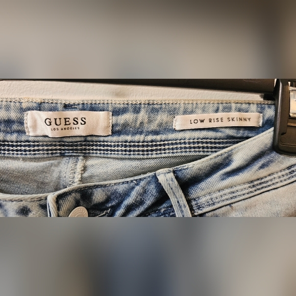 Guess Jeans Women's Low Rise Skinny Jeans Light Blue Size 28 - Picture 15 of 16